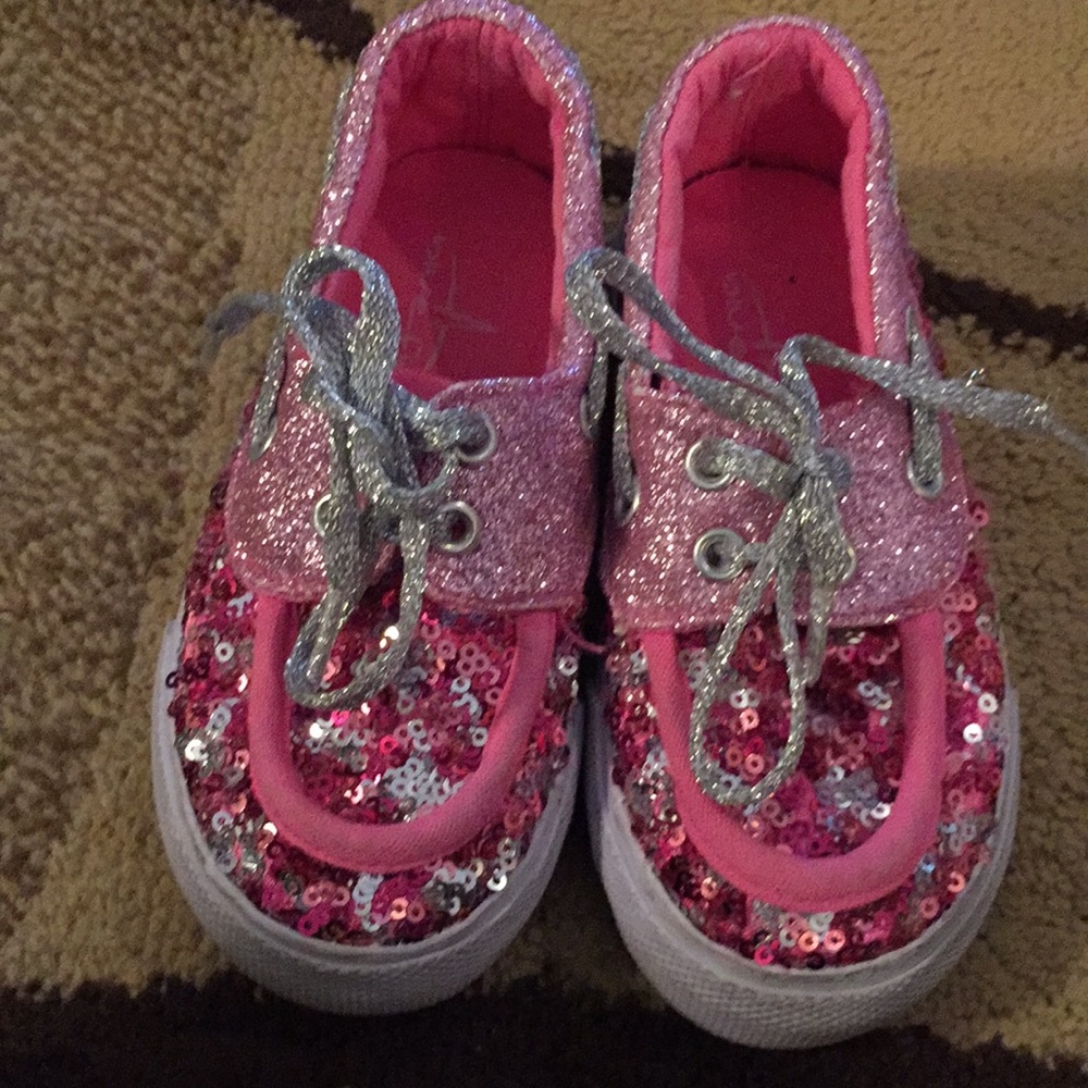 BlueFin Toddler Dressy Sneakers
